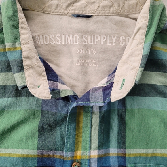 Mossimo Men's XXL plaid button down shirt - Picture 2 of 2